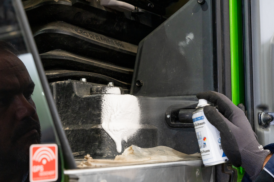 Multi-Foam | powerful foam cleaner