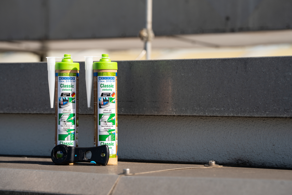 Flex 310 M® Classic | MS polymer-based elastic adhesive for versatile use